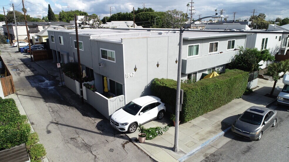 More Photos Of 1547 Stanford St, Santa Monica Apartments For Sale