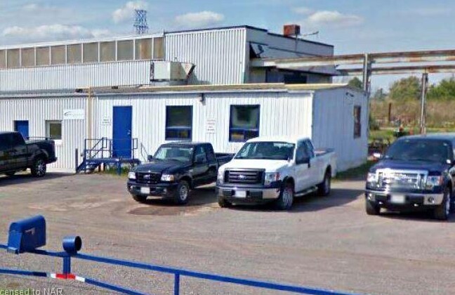 Primary Photo Of 1326 Barron Rd, Niagara Falls Manufacturing For Lease
