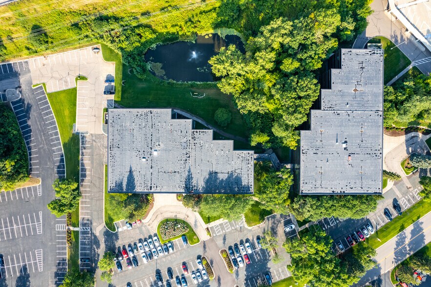 More Photos Of 12800 Whitewater Dr, Minnetonka Coworking Space