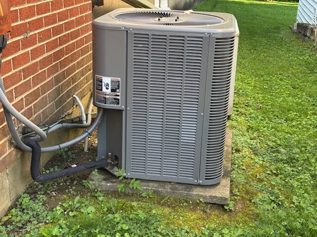 More Photos Of 6600 Grand Central Ave, Vienna Freestanding For Lease