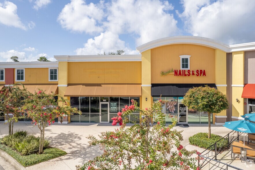 More Photos Of 4498 Alafaya Trl, Orlando Unknown For Lease