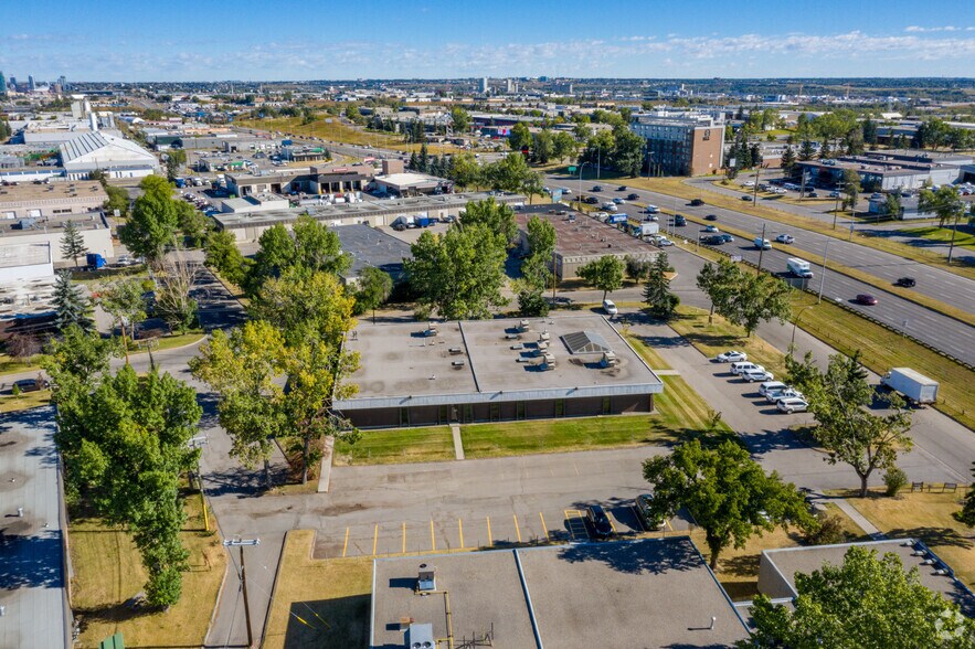 More Photos Of 6101 6th St SE, Calgary Office For Sale