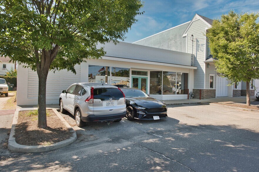 More Photos Of 16 Ludlam Ave, Bayville General Retail For Sale