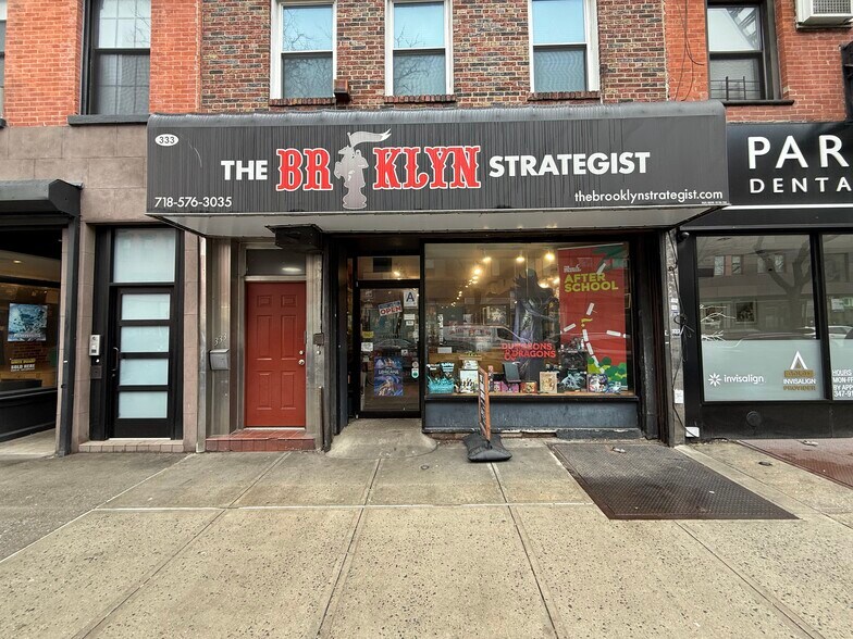 Primary Photo Of 333 Court St, Brooklyn Storefront Retail Residential For Lease