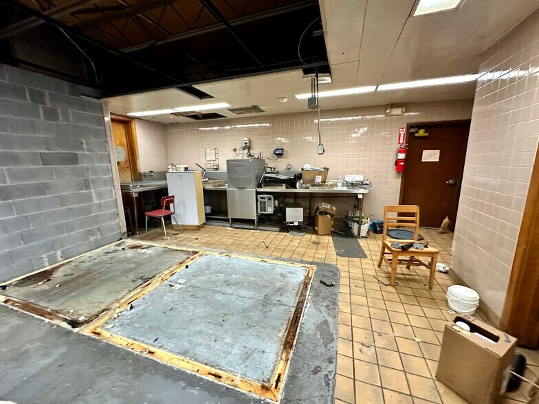 More Photos Of 55 Cox Rd, Williamstown Schools For Sale