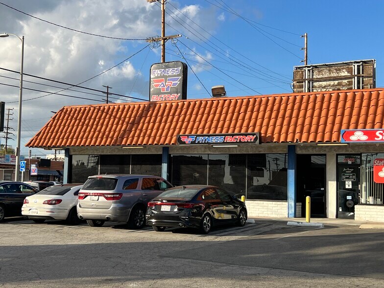 More Photos Of 6724 Lankershim Blvd, North Hollywood Unknown For Lease