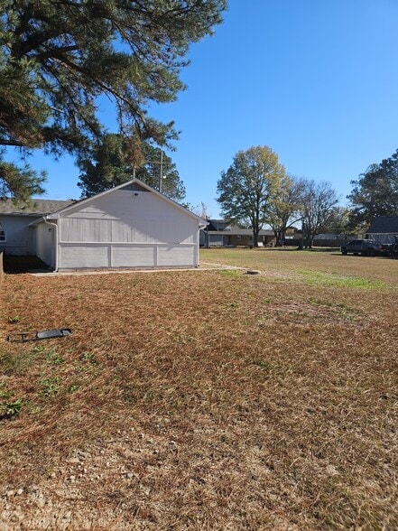 More Photos Of 190 Church Circle Ln, Bunnlevel Auto Salvage Facility For Sale
