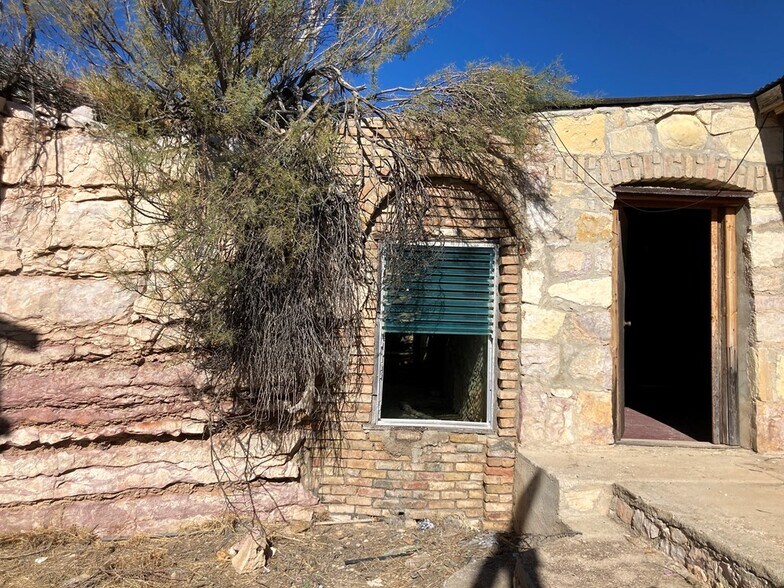 More Photos Of 1 Villa De La Mina rd, Terlingua Land For Sale