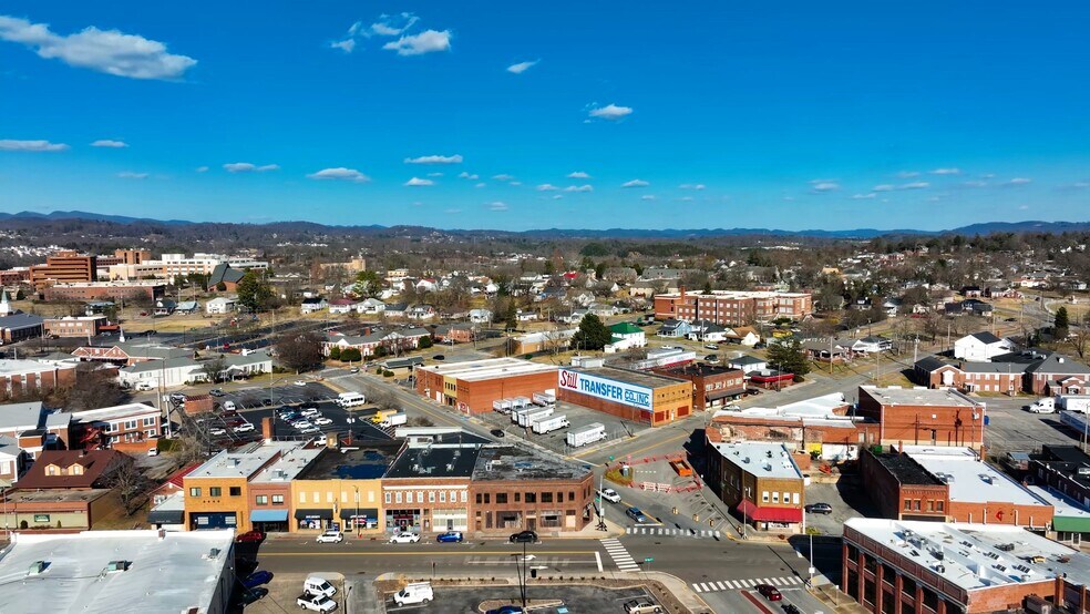 Primary Photo Of 227 Main St, Kingsport Storefront Retail Residential For Sale