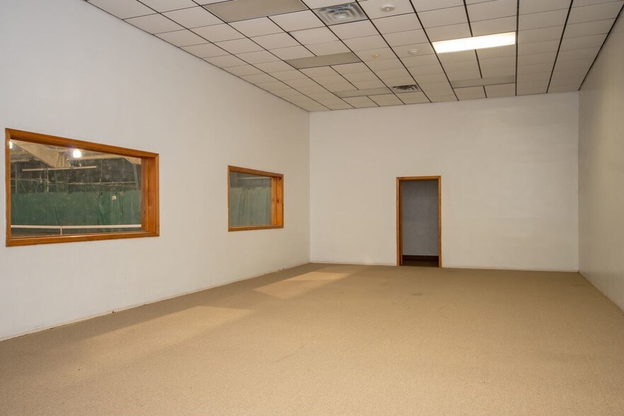 More Photos Of 427 Margaret St, Plattsburgh General Retail For Sale