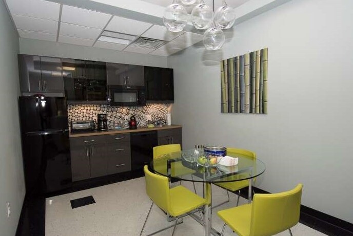 More Photos Of 238-242 N 22nd St, Philadelphia Office For Lease