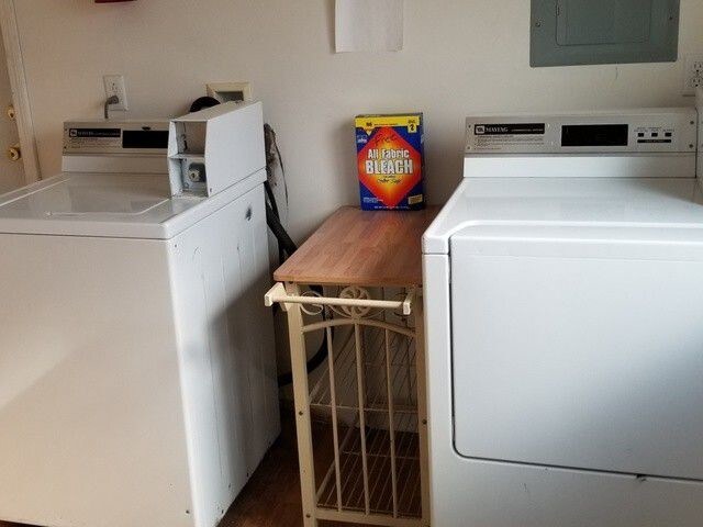 More Photos Of 205 Sandra Ave, Mendota Apartments For Sale