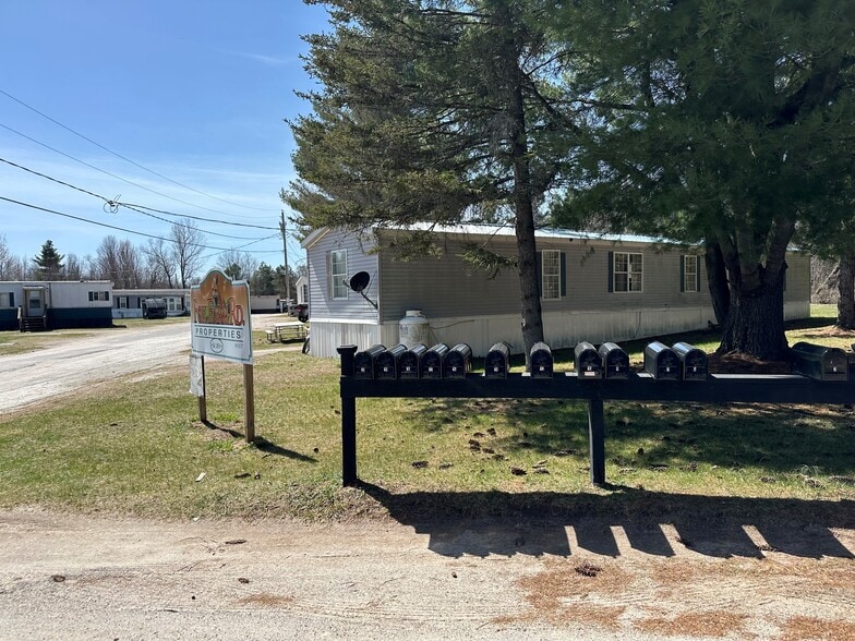 More Photos Of 37 Fox Farm Rd, Gouverneur Manufactured Housing Mobile Home Park For Sale