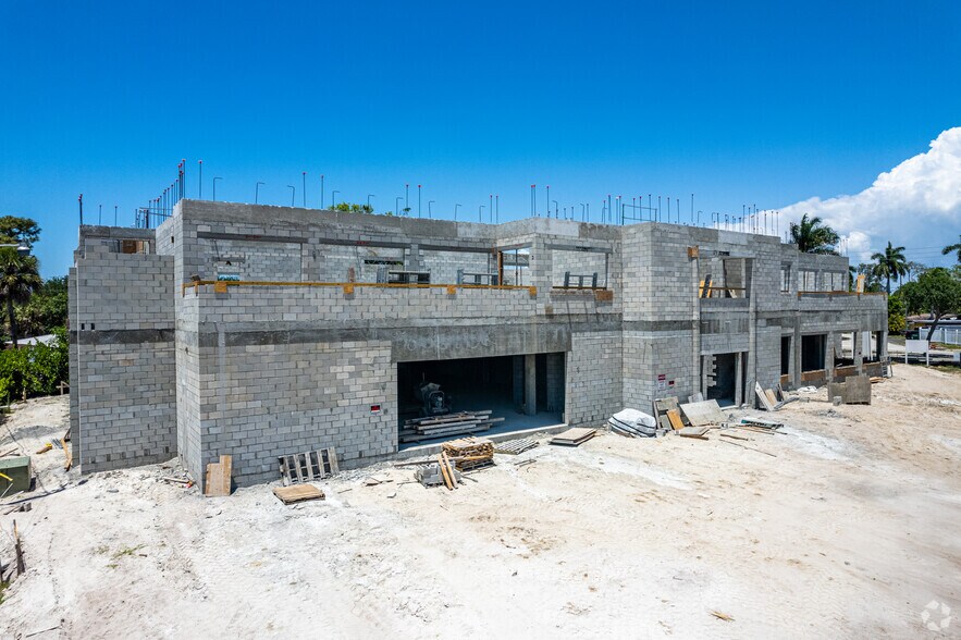 More Photos Of 3080 Tamiami Trl E, Naples Coworking Space