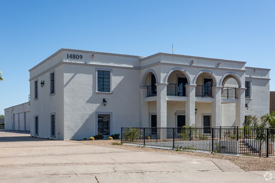 More Photos Of 14809 N 73rd St, Scottsdale Light Distribution For Sale