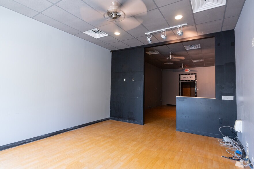 More Photos Of 8931-8947 W Atlantic Blvd, Coral Springs Storefront Retail Office For Sale