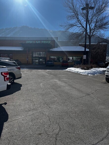 More Photos Of 520 W Broadway Ave, Jackson General Retail For Sale