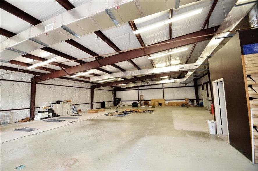 More Photos Of 16920 Mathis Church Rd, Houston Flex For Sale