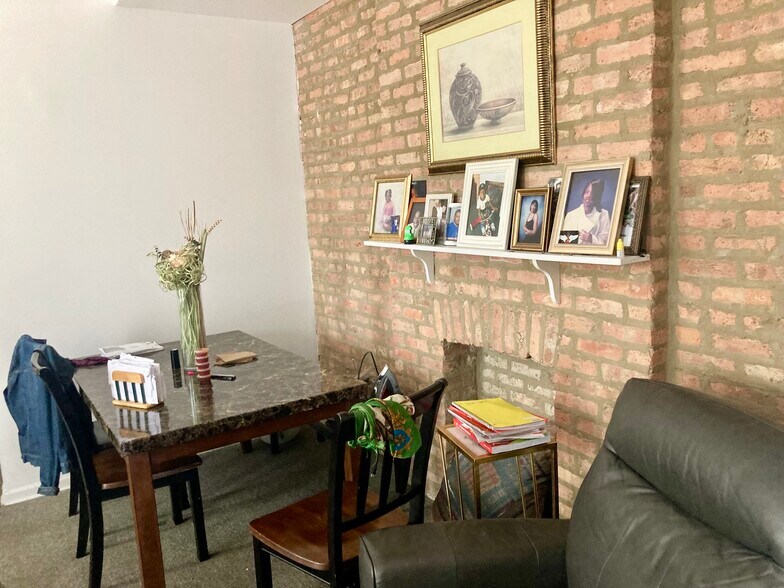 More Photos Of 5627 S Indiana Ave, Chicago Multifamily For Sale