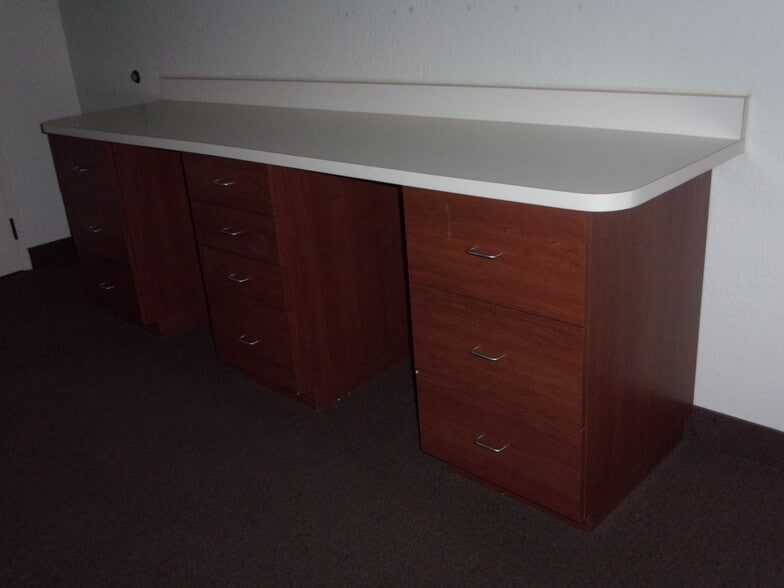 More Photos Of 301 Skyline Dr, Lady Lake Unknown For Lease