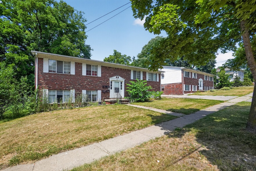 Primary Photo Of , Flushing Multifamily For Sale