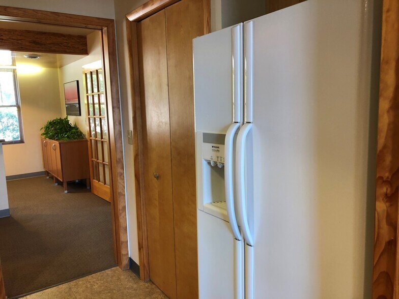 More Photos Of 206 Monroe St, Monroeville Office For Lease