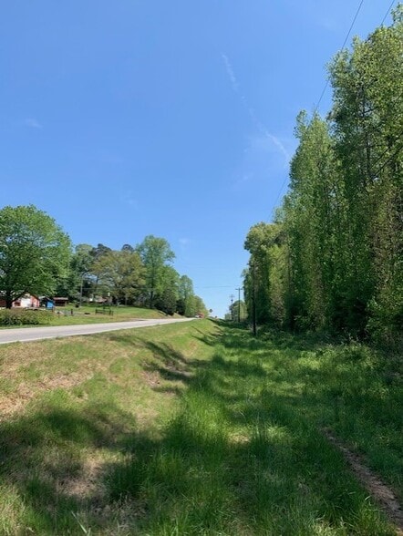 More Photos Of 5781 Thompson Bridge, Murrayville Land For Sale