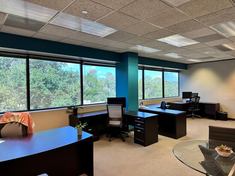 More Photos Of 1301 S Capital Of Texas Hwy, Austin Office For Lease