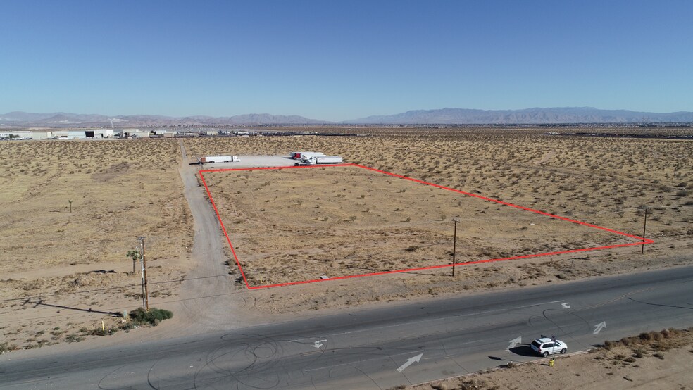 More Photos Of 16653 Adelanto Rd, Adelanto Land For Sale