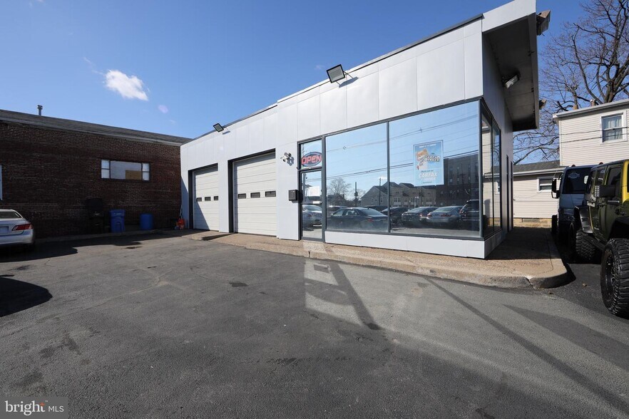 Primary Photo Of 201 Saint Mihiel Dr, Delran Auto Dealership For Sale