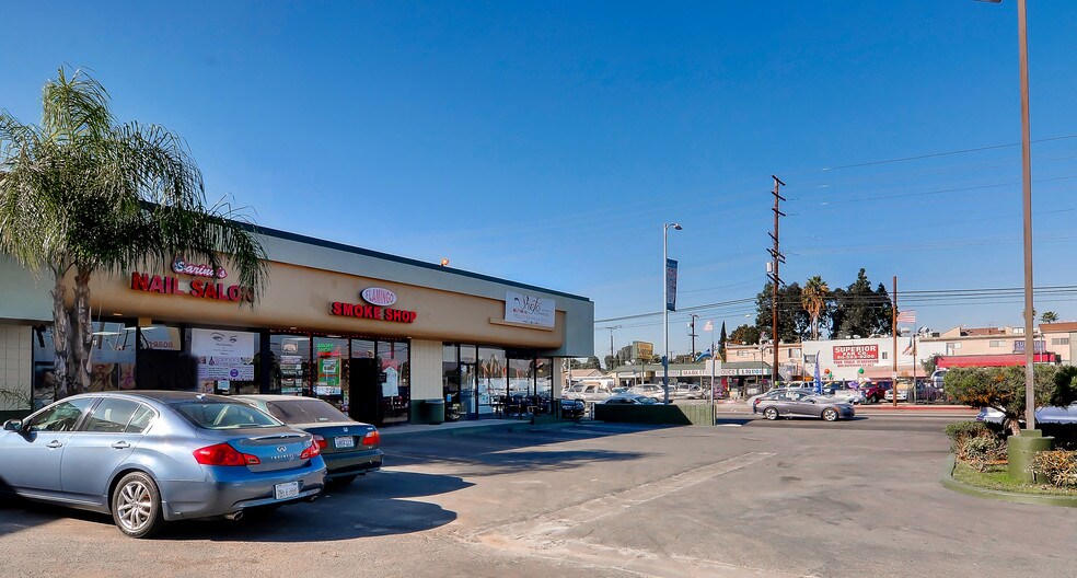 More Photos Of 12500 Vanowen St, North Hollywood General Retail For Lease