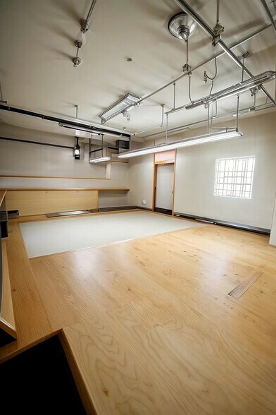 More Photos Of 860 Scarsdale Ave, Scarsdale Storefront For Lease