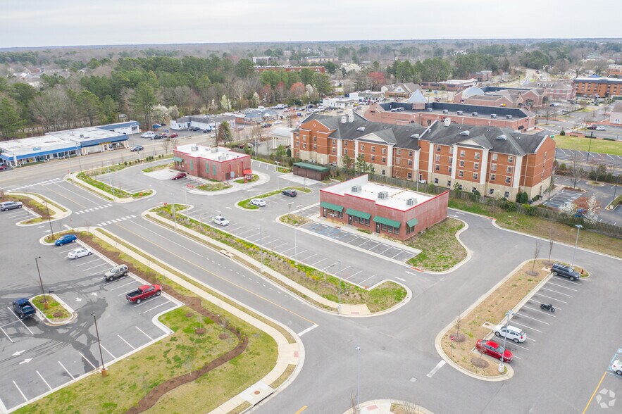 More Photos Of 1502 Richmond Rd, Williamsburg Freestanding For Lease
