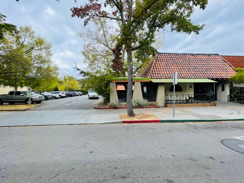 More Photos Of 115 San Anselmo Ave, San Anselmo Restaurant For Lease