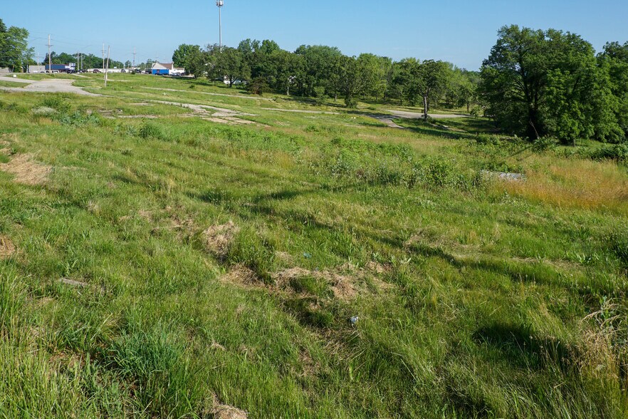 More Photos Of 1349 E 72 Hwy, Rolla Land For Sale