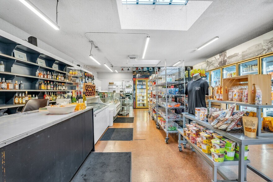 More Photos Of 45 Visitacion Ave, Brisbane Freestanding For Sale