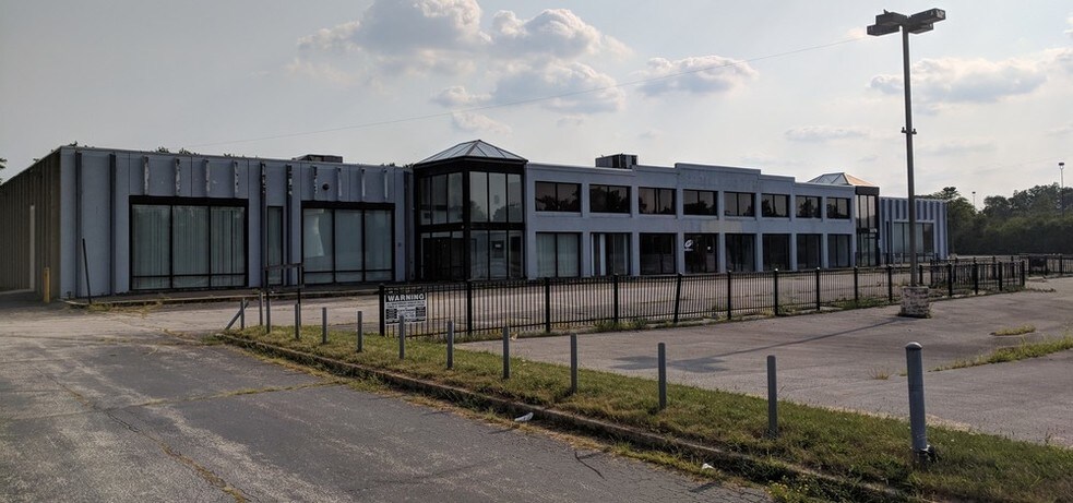 More Photos Of 3250-3270 Lincoln Hwy, Park Forest Freestanding For Sale