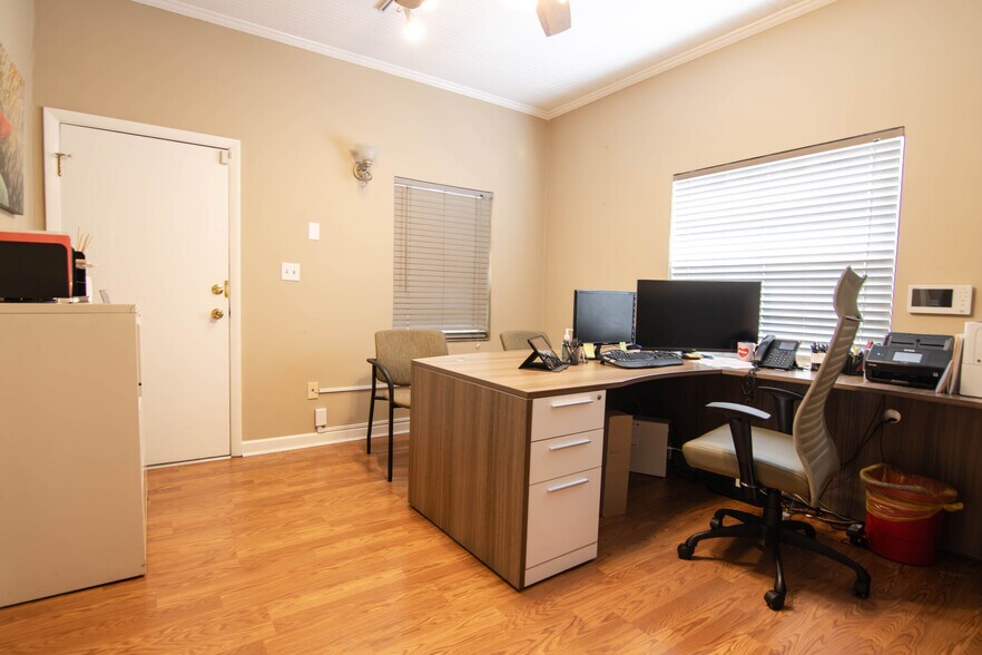 More Photos Of 309 W Martin Luther King Jr Blvd, Tampa Medical For Lease