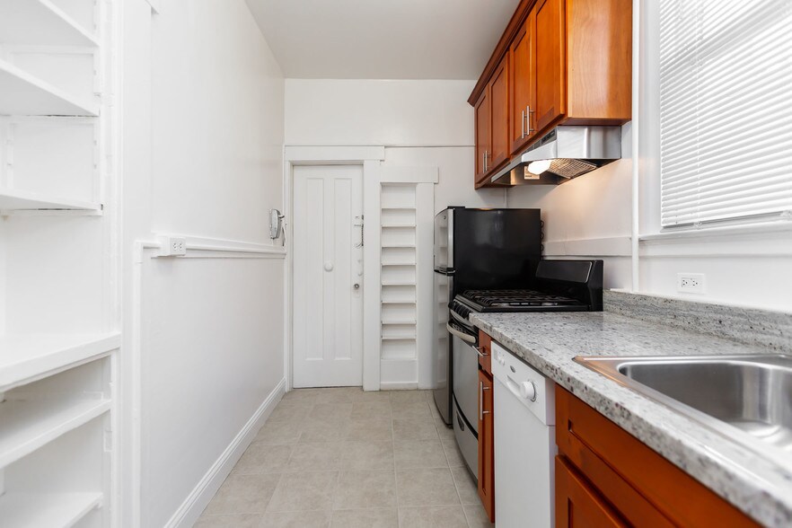 More Photos Of 1163 Pine St, San Francisco Apartments For Sale