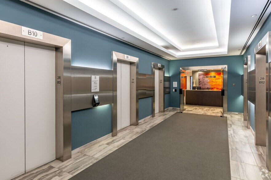 More Photos Of 1325 Avenue of the Americas, New York Coworking Space