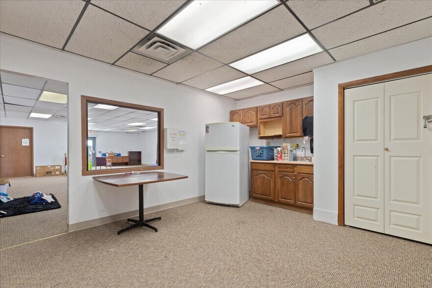 More Photos Of 1780 Westland Rd, Cheyenne Office For Sale