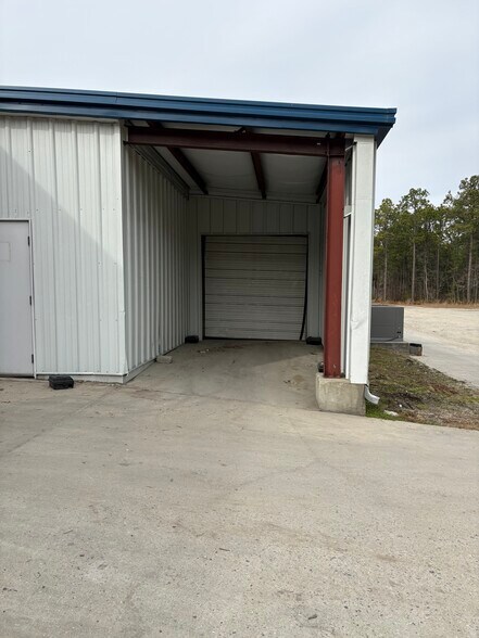 More Photos Of 11375 US-701 Hwy, Elizabethtown Refrigeration Cold Storage For Sale