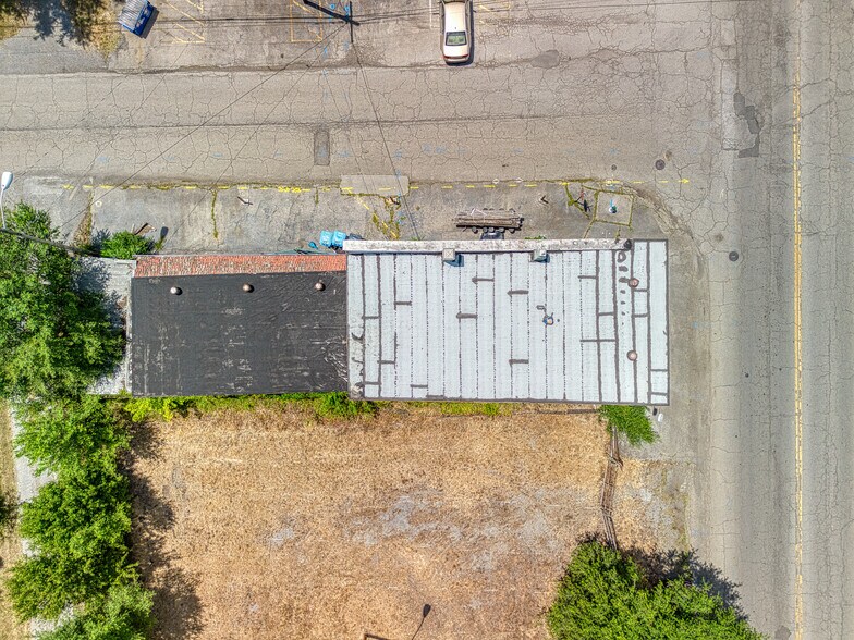 More Photos Of 630 Bridge St SW, Roanoke Storefront Retail Residential For Sale