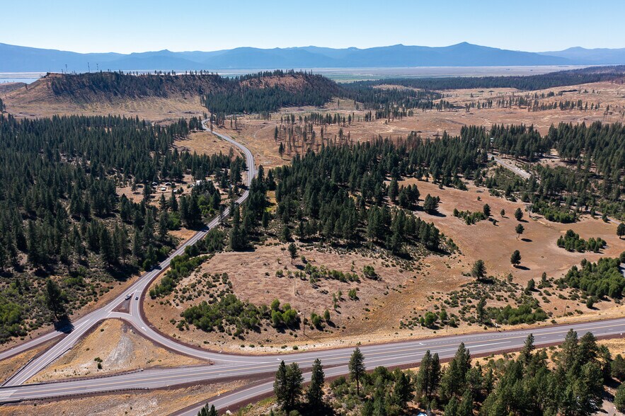 More Photos Of Hwy 97 @ Hwy 422, Chiloquin Land For Sale