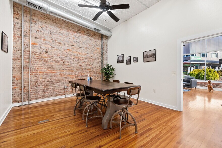 More Photos Of 489 Main St, Canton Office For Lease