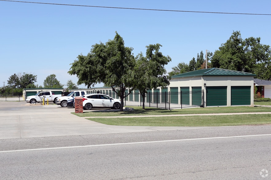 More Photos Of 3650 S Classen Blvd, Norman Self Storage For Sale