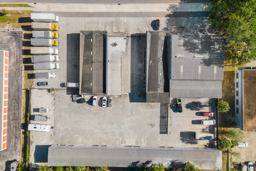 More Photos Of 1075 Orienta Ave, Altamonte Springs Unknown For Sale