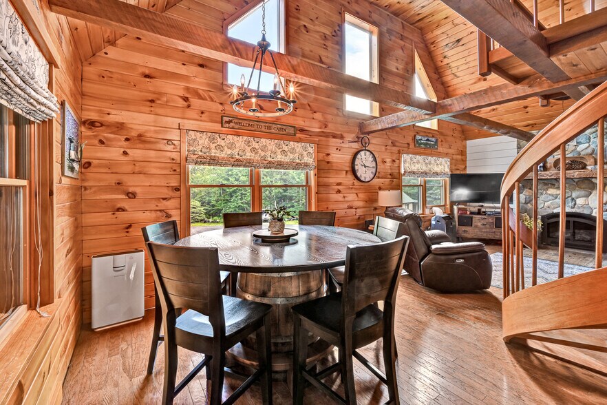 More Photos Of 15 Lower Wilson Pond Rd, Greenville Specialty For Sale