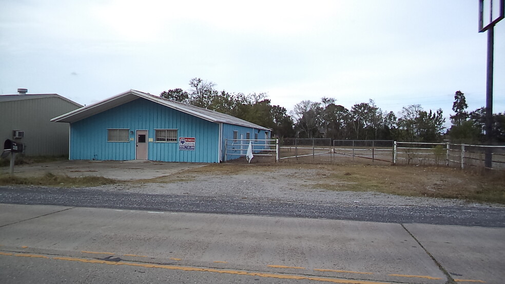 Primary Photo Of 217 Hollywood, Houma Industrial For Sale