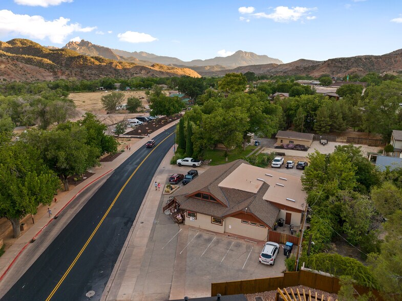 More Photos Of 694 Zion Park Blvd, Springdale Storefront Retail Residential For Sale